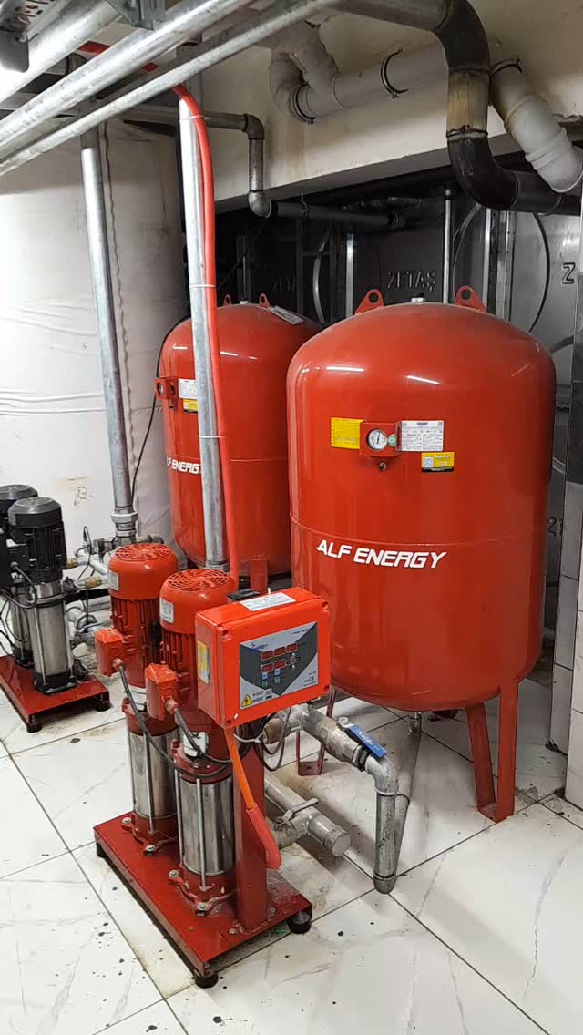 2024-10-23_21-02-21_UTC