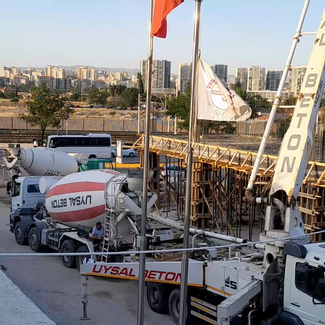 2024-10-27_14-03-53_UTC