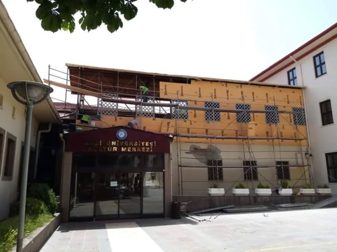 2024-10-28_05-51-27_UTC