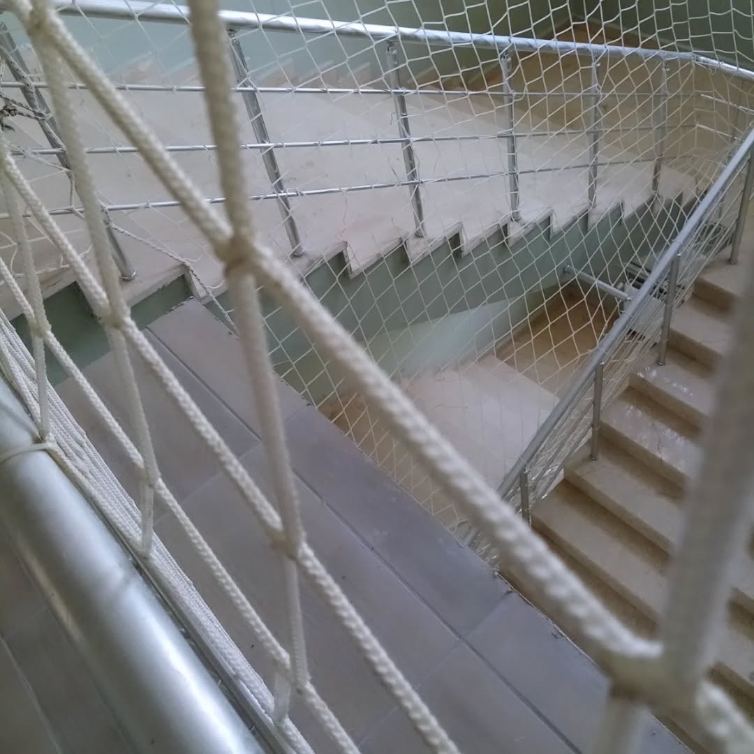 2024-11-04_03-37-31_UTC_3